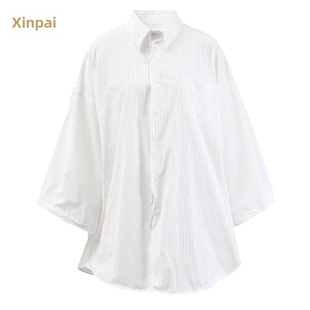 Новинка лета 2024 складывающаяся блузка Nichedesign с объемным рисунком в полоску