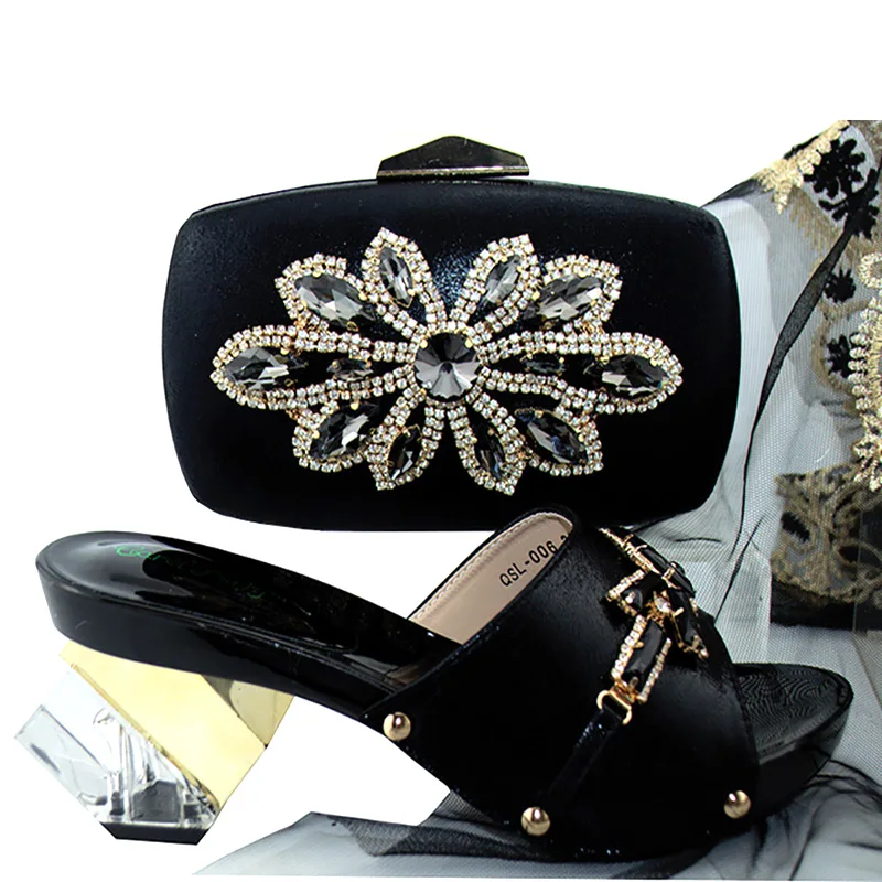 

Африканский стиль, итальянский дизайн, женская модель, черный цвет