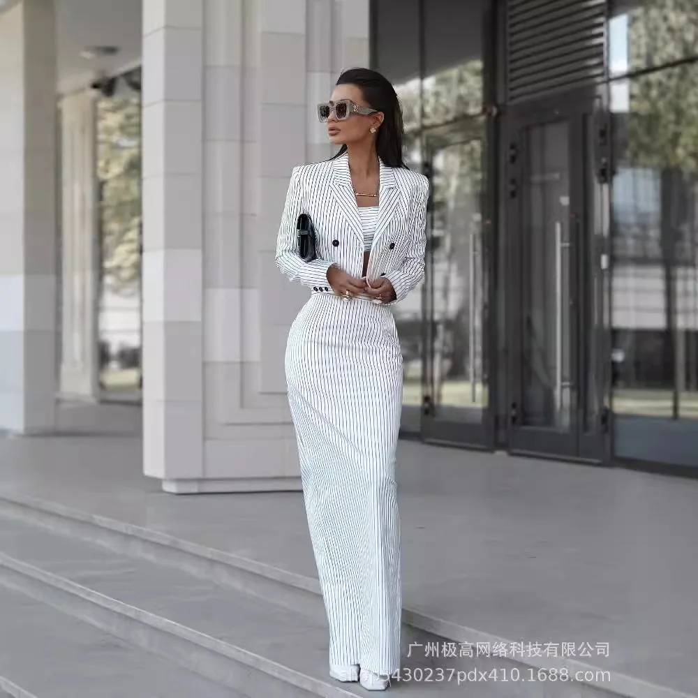 Комплект женской одежды из 2 предметов повседневный пиджак на пуговицах с