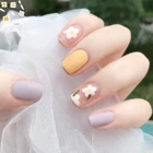 Небольшие декоративные матовые ногти с белыми цветами, 24 шт.