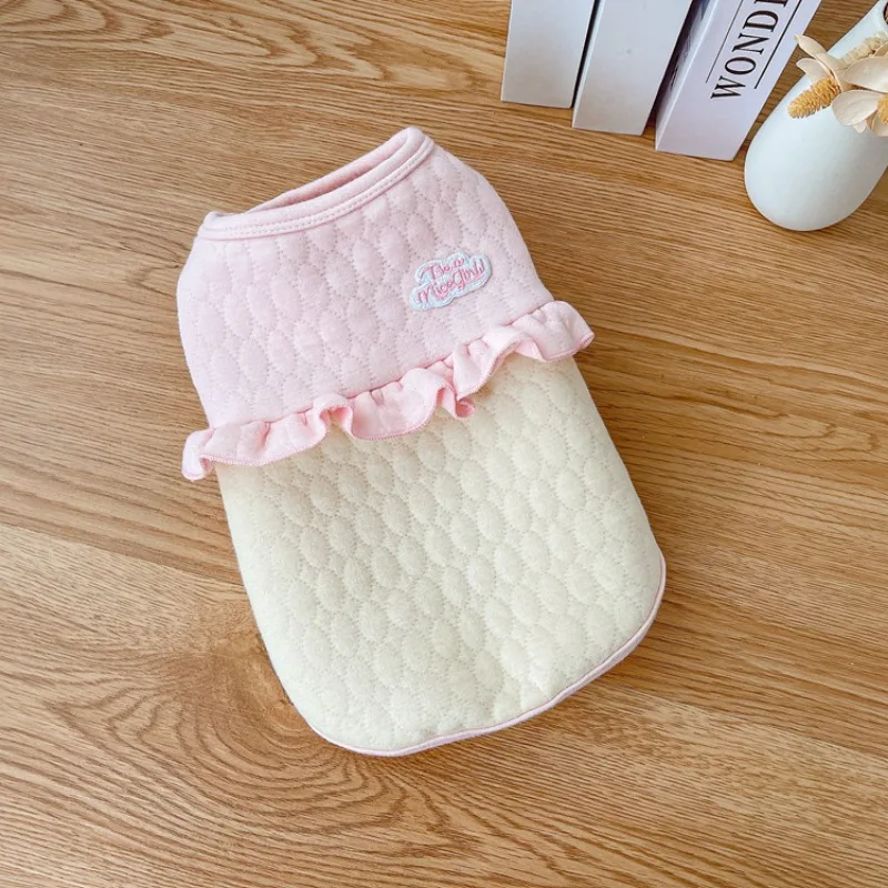 Комбинированный жилет для домашних животных без рукавов осенне-зимнее кружевное