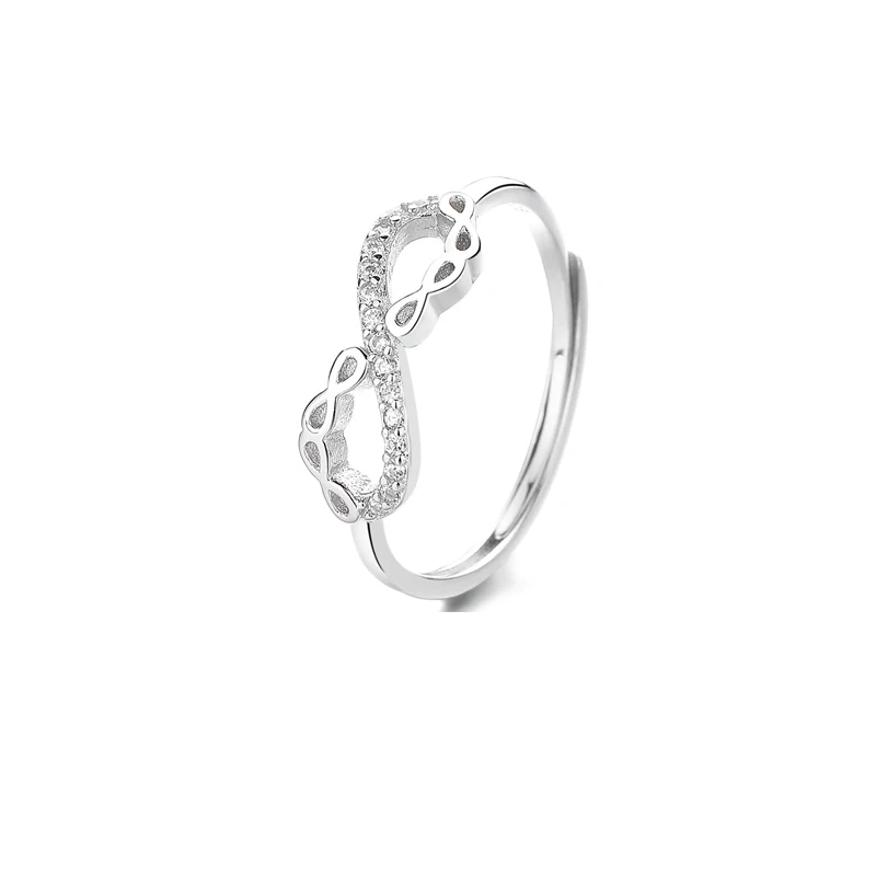 Женское кольцо из серебра 925 пробы с геометрическим рисунком