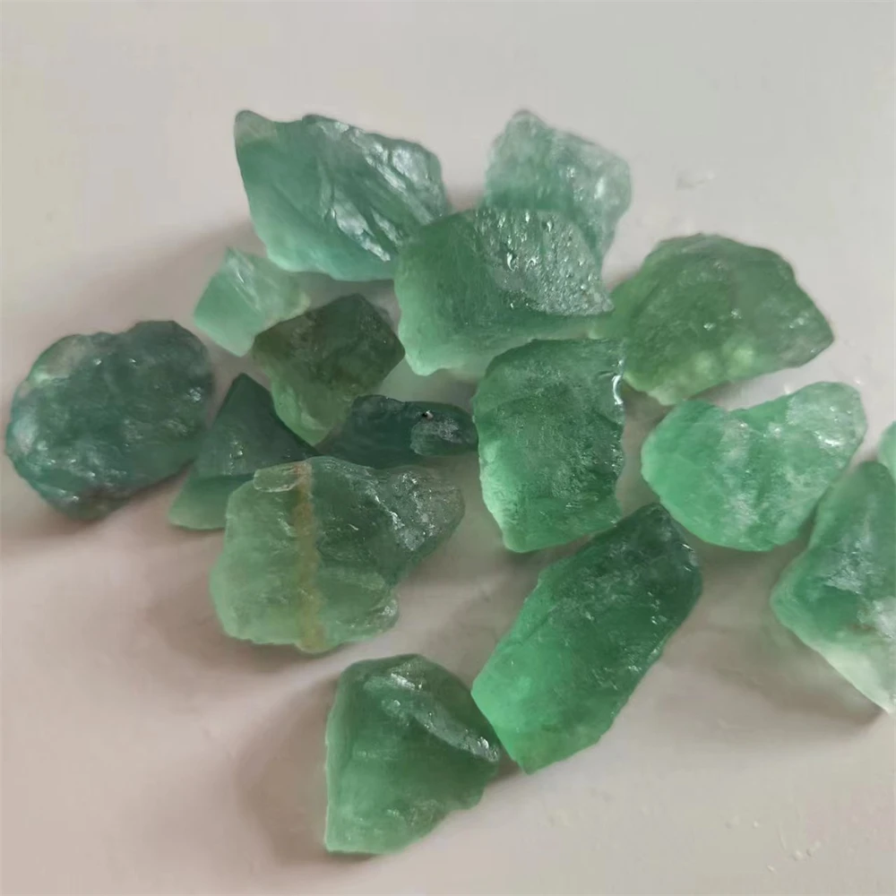 Натуральный зеленый флюорит Рождественские декоративные необработанные