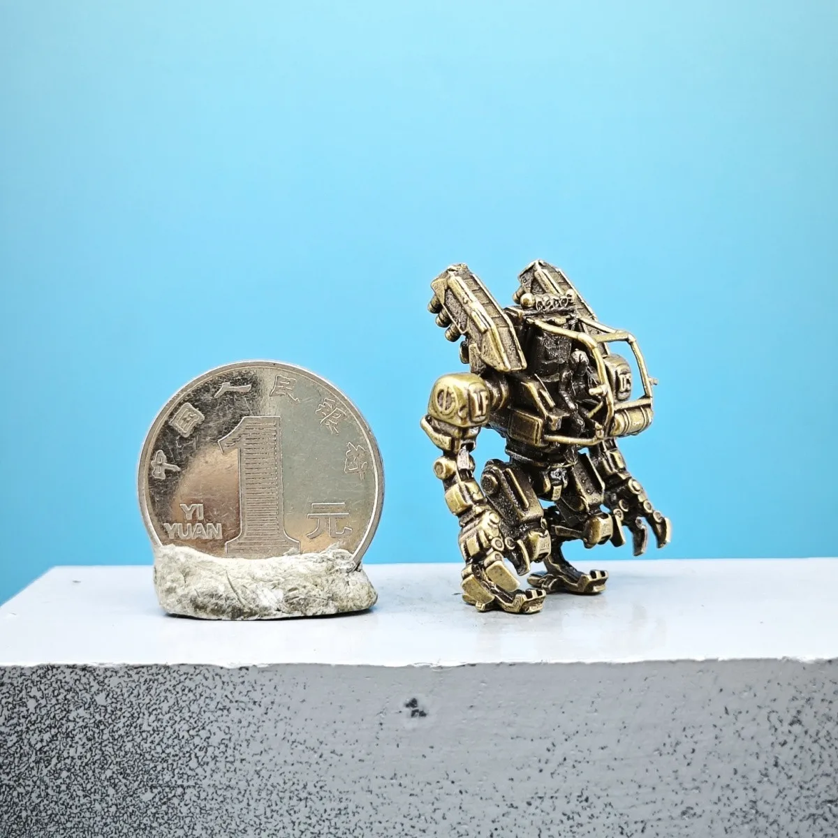 Винтажная латунная миниатюрная модель робота-механика, фигурка научно-фантастического робота, декор для диорамы, настольное коллекционное изделие, декоративный орнамент. (art.: 3920dcfb33cb2) - 3920dcfb33cb2