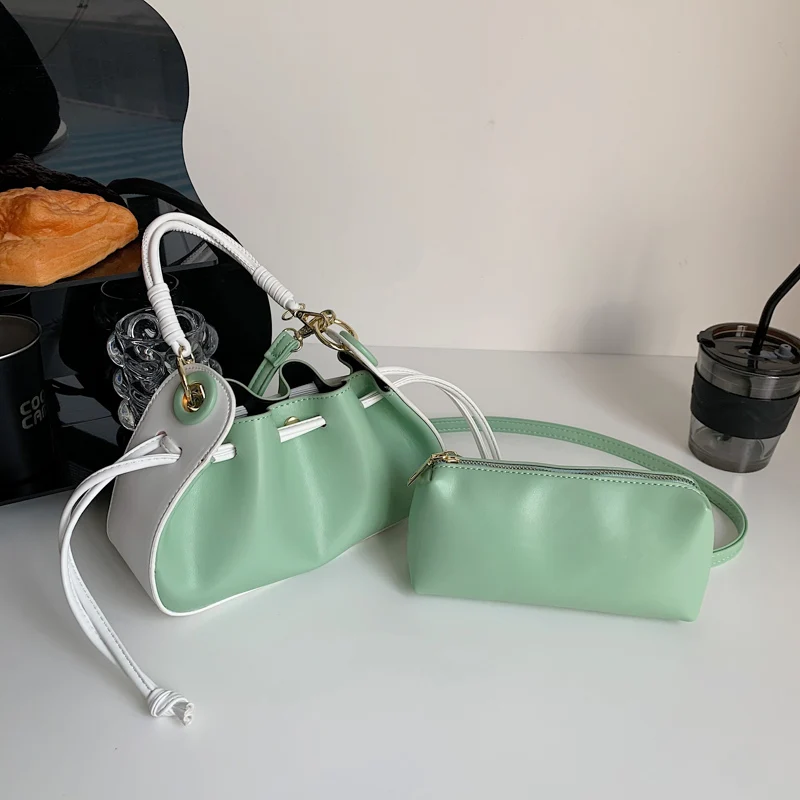 

Fashion Women's Shoulder Bags Purses and Handbags Luxury Designer Messenger Bag Cosmetic Bag Female‘s Solid Color Clutch Bags