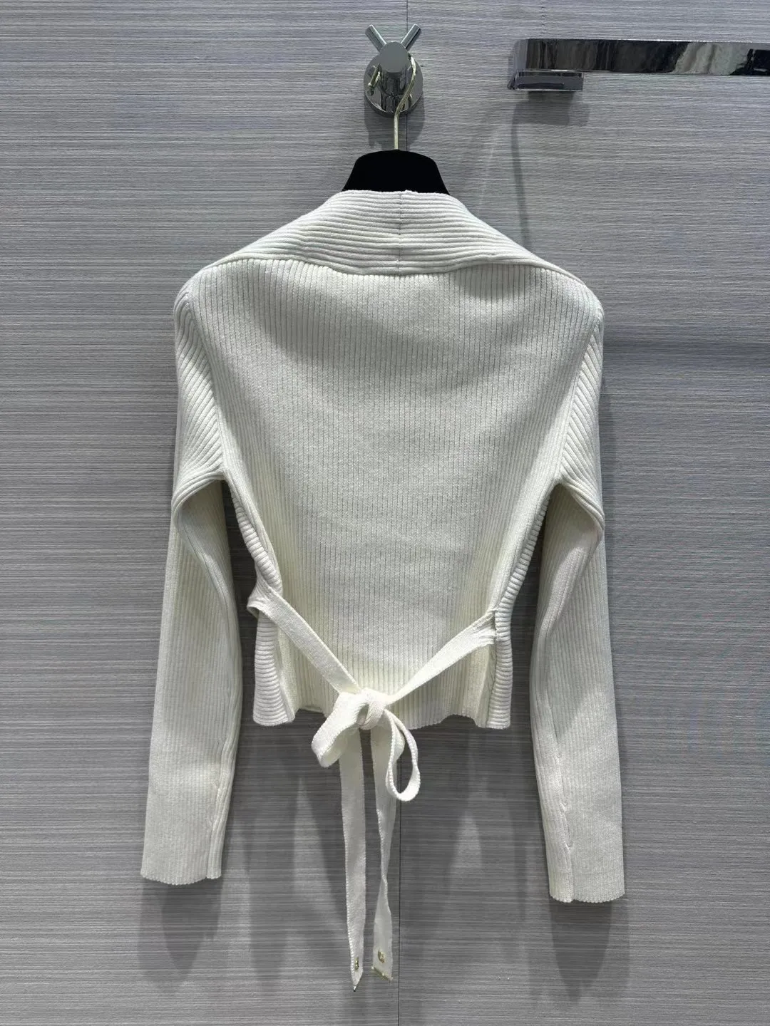 

Новинка Осень-зима 2023, элегантная Вязаная Шерстяная кружевная блузка в рубчик с вышивкой и V-образным вырезом