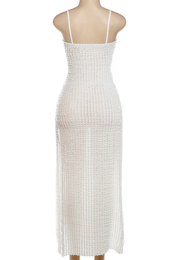 Элегантное текстурированное платье макси с разрезом от Beyprern