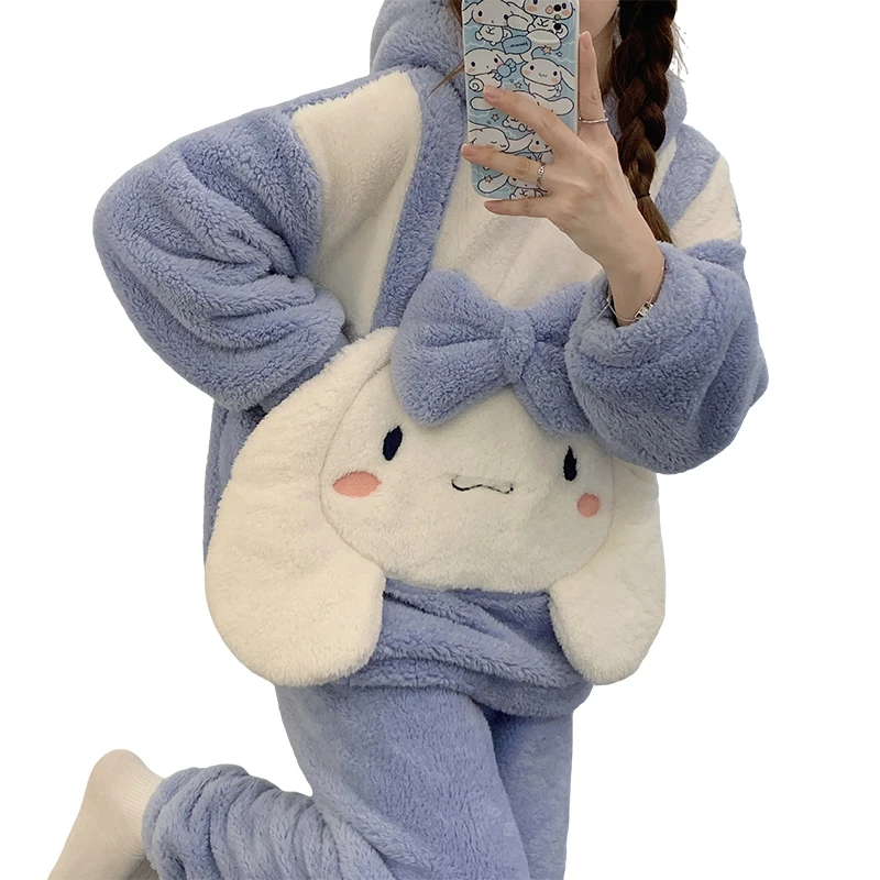 

Kawaii Sanrios Cinnamoroll Kuromi Anime cartoon cute Thicken Keep warm Flannel suit Pajamas Home service Christmas birthday gift