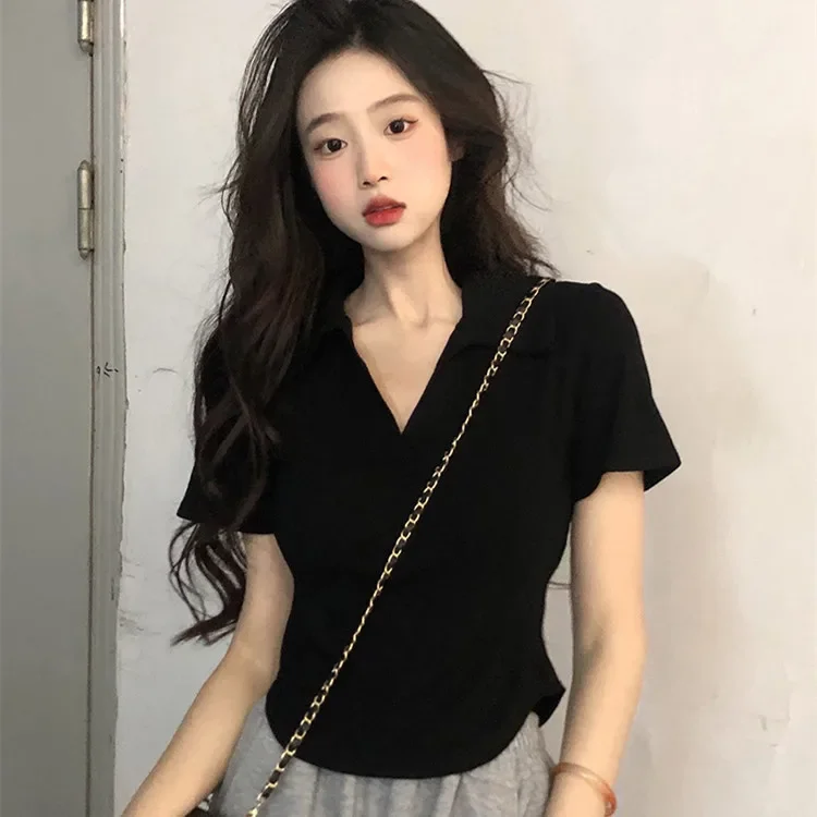 Женская футболка с воротником-поло в стиле Hot Girl коротким рукавом ниша облегающая