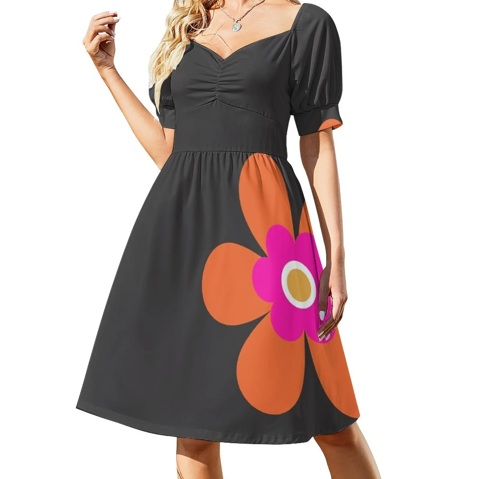 Яркий оранжевый Ретро 70s блок Графический Цветок мощность. Каролина Лаурсен