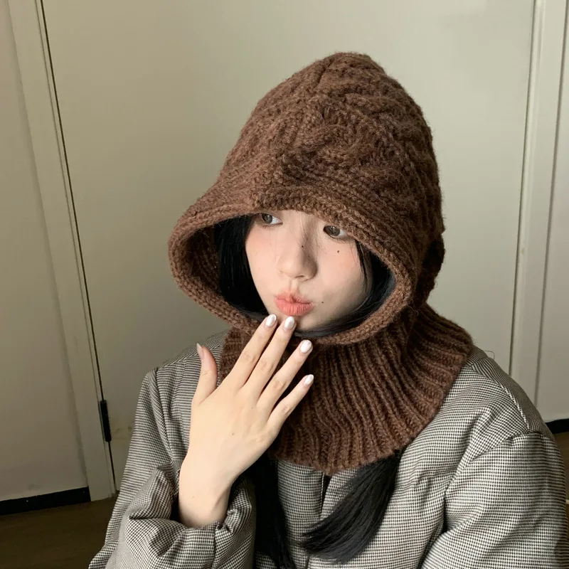 Рисунок 3 - Шапка с рукавом, милая шапка с