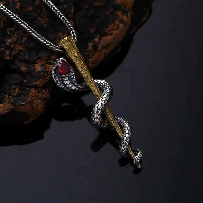 

Domineering King Cobra Snake Pendant Necklace for Men's Women's Vintage Silver Color Red Gems Crystal Animal Necklace Jewelry