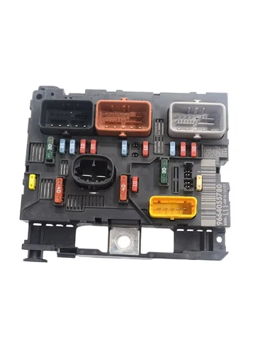 9664055780 9664826080 9661708280 9661087080 9659741880 6500FH Блок предохранителей для Peugeot с низкой конфигурацией BSM L11