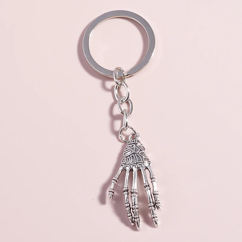 

Gothic Metal Skeleton Hand Skull Claw Keychains for Women Men Car Bag Keyrings Pendant Gift Jewelry