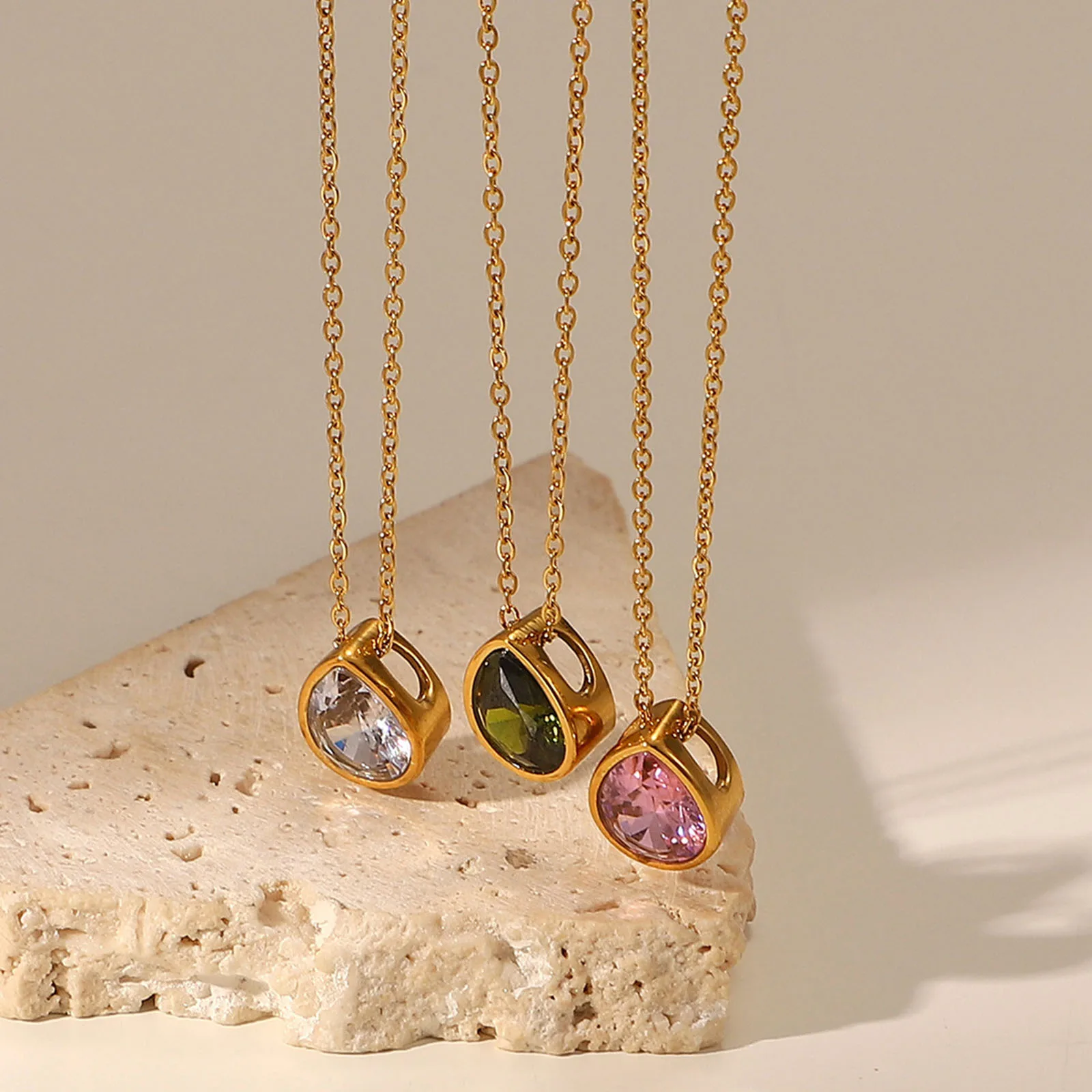 

2022 18K Real Gold Plated Water Drop Pendant Cross Chain Stainless Steel Necklace For Women Elegant Charm Zircon Jewelry