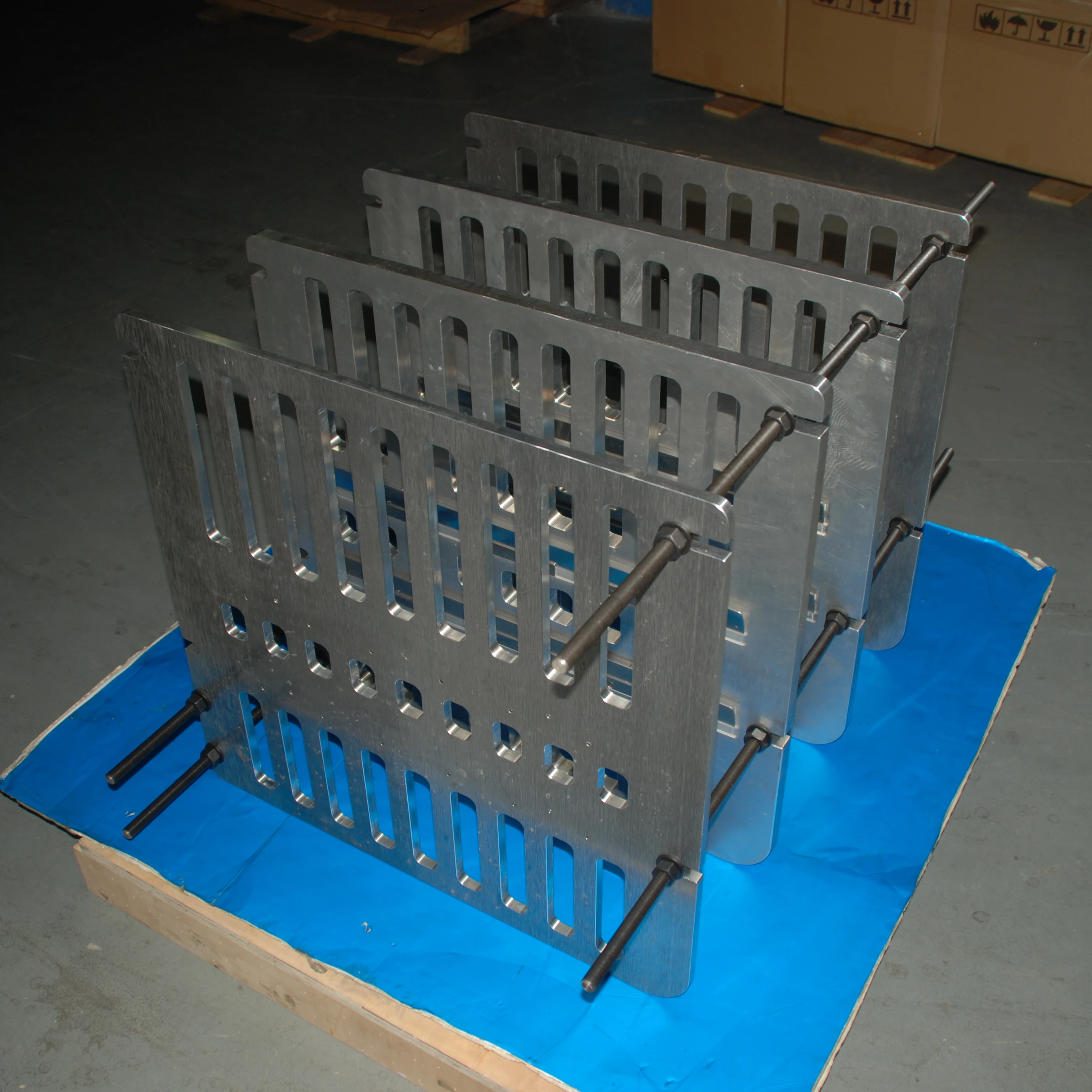 

high precision aluminium thermoforming tooling mould