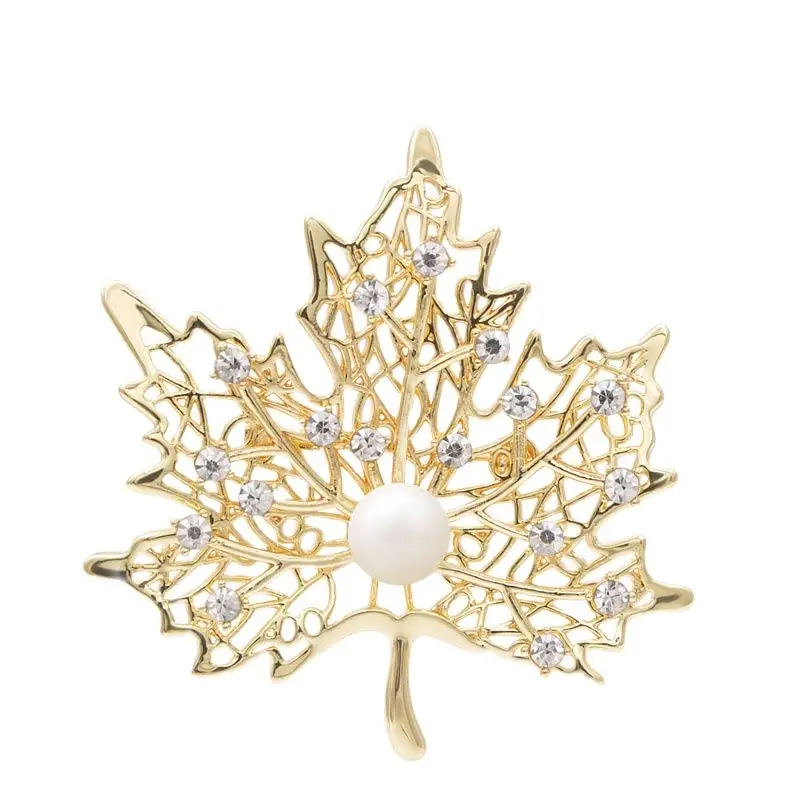 

CINDY XIANG Rhinestone And Pearl Maple Brooches For Women Gold Color Winter Design Luxury Wedding Pin High Quality Gift