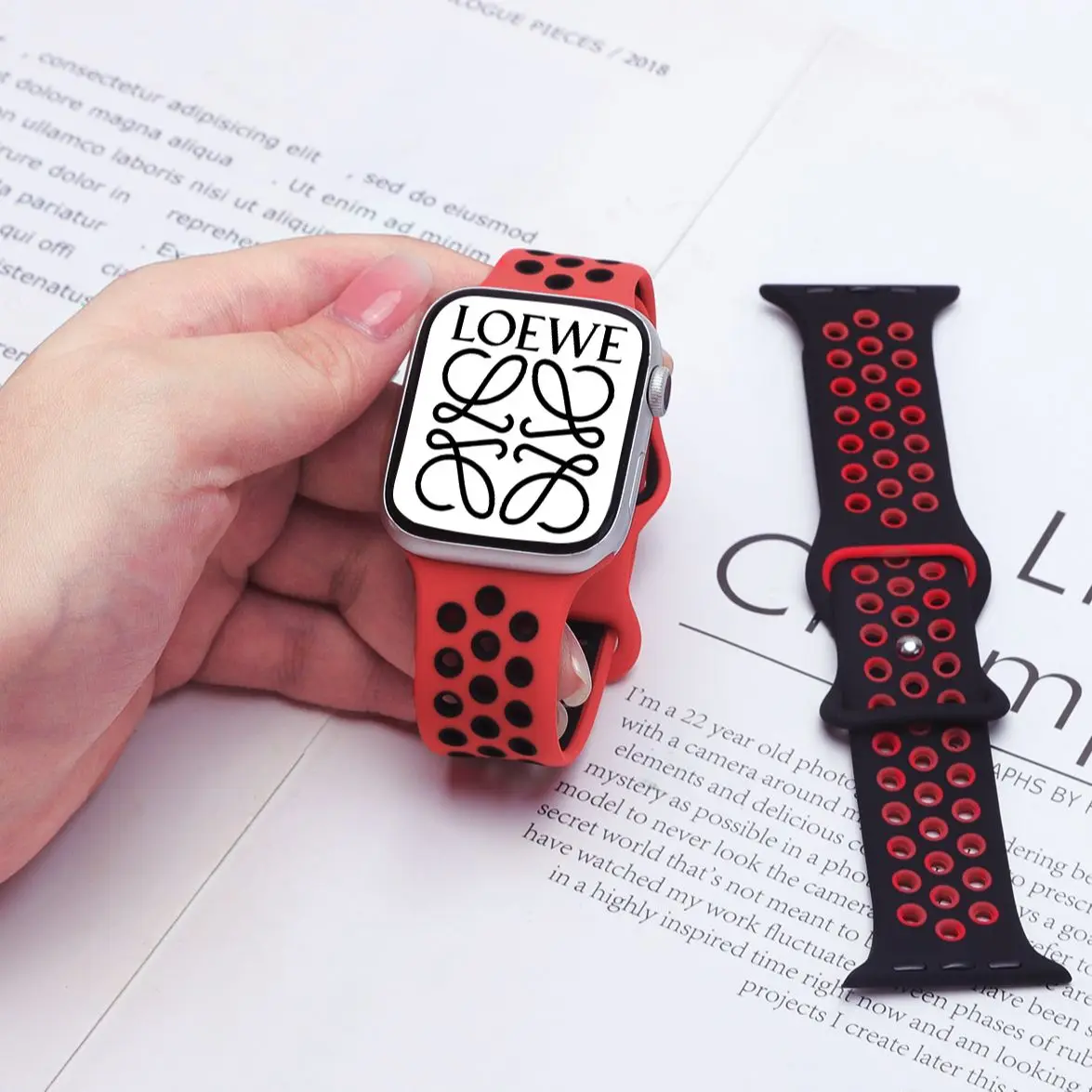 Ремешок силиконовый для Apple Watch Band 44 мм 40 42 38 Воздухопроницаемый браслет наручных