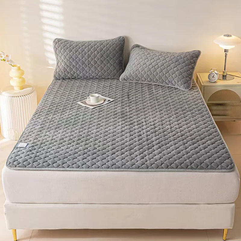 Зимние теплые молочные бархатные наматрасники Толстые для кровати Покрывало