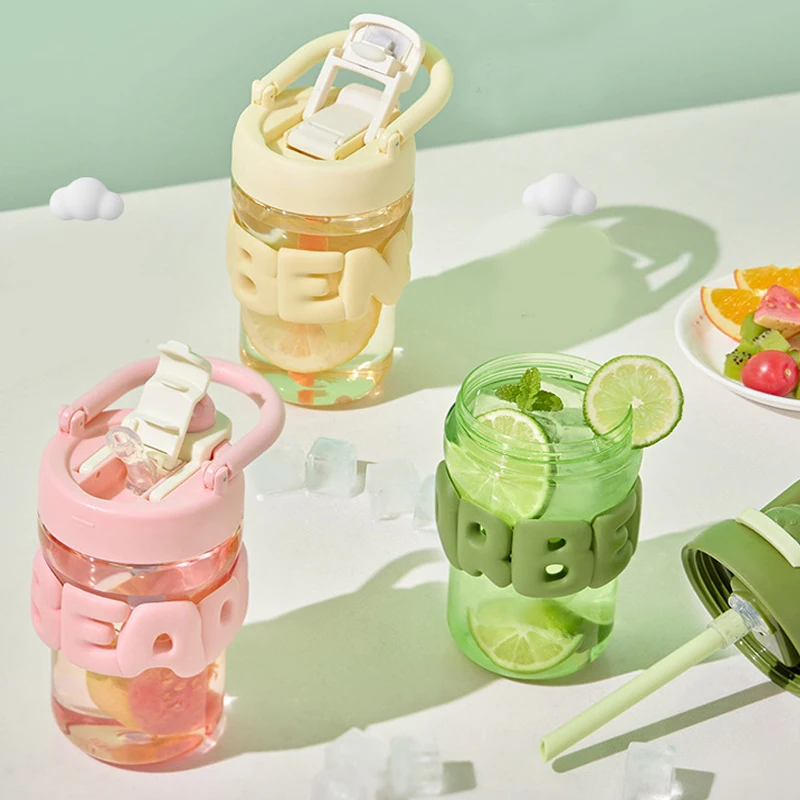 

Бутылка для воды с милым медведем, 520 мл, с соломинкой, большая емкость, портативные бутылки для воды, подарок для девочек, тритановая детская дорожная чашка, посуда для напитков