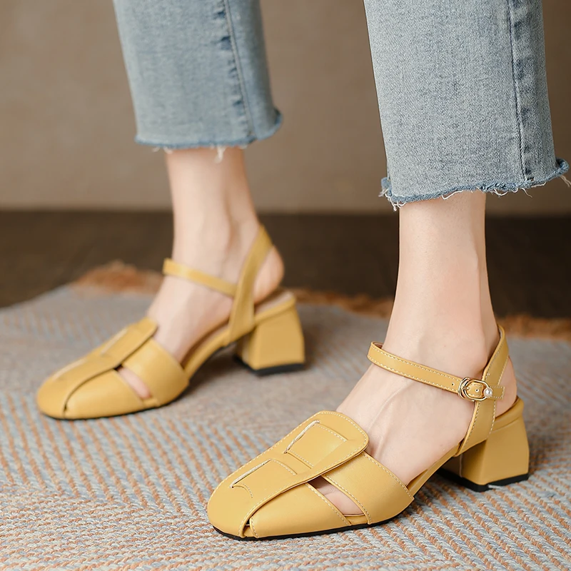 

New Gladiator Sandals Women PU Leather Woven Roman Block Heels Covered Square Toe Buckle Strap Summer Beach Ladies Casual Shoes