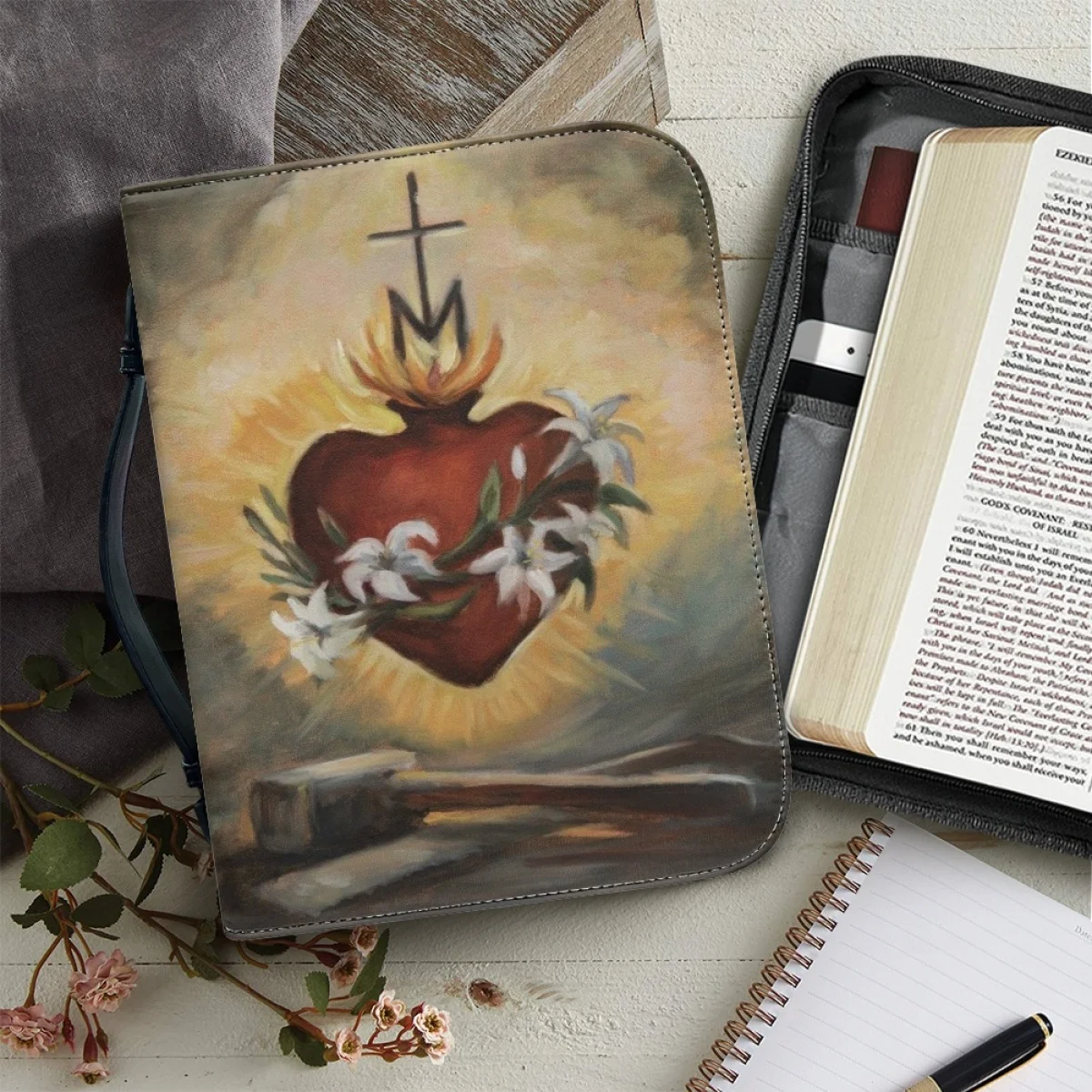 

Женская сумка из искусственной кожи с принтом «Библия»