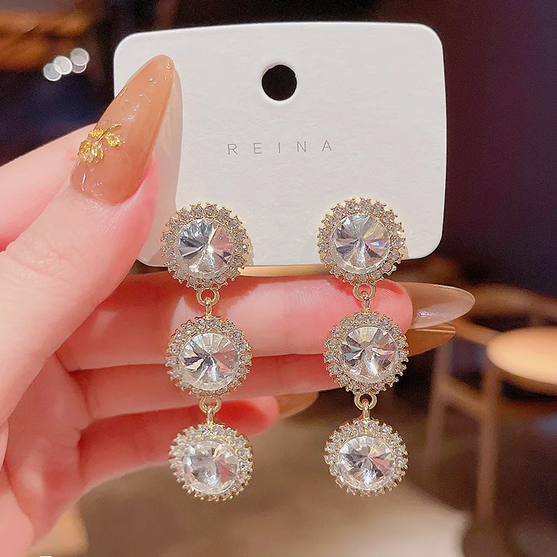 

Elegant Gold Shiny Crystals Drop Long Earrings for Women Bridal Dazzling Wedding Gift