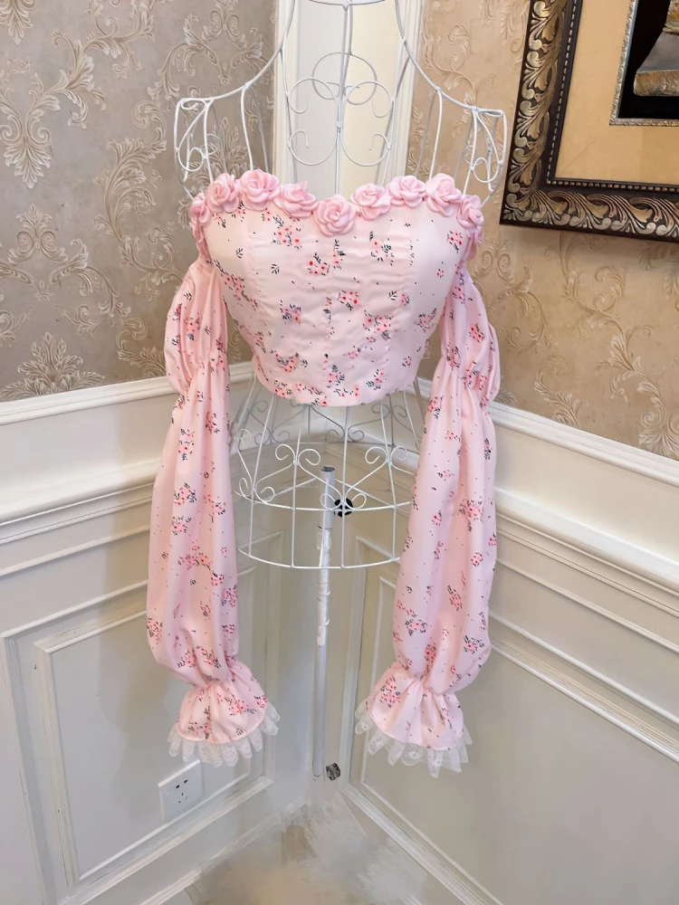 

Элегантная винтажная блузка с цветочным принтом, Женская французская милая блузка с расклешенными рукавами и открытыми плечами, модель 2023 в Корейском стиле на лето