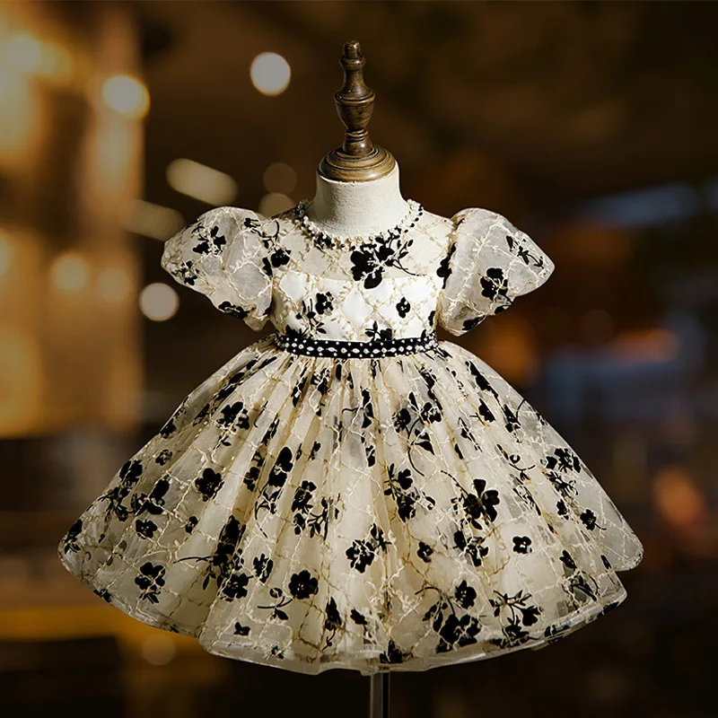 

Детское платье-пачка с цветочным рисунком, модель 2023 года