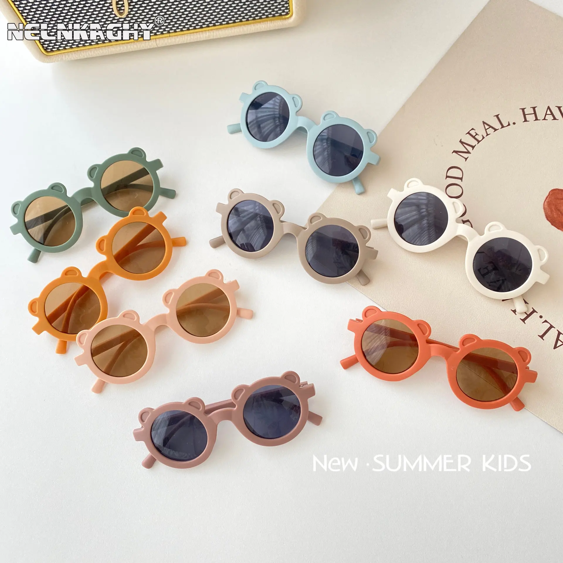 

Cute Korean Bear Sunglasses for Kids 0-6 Years - Fashionable Children Baby Boys and Girls Cartoon Eyewear Sun Protection