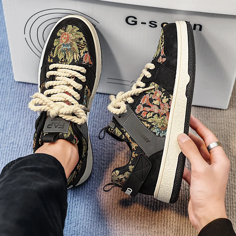 2022 Fashion Print Black Canvas Sneakers for Men Women Low Flat Skateboard Sneakers Mens Sports Shoes Trainers Zapatillas Skate