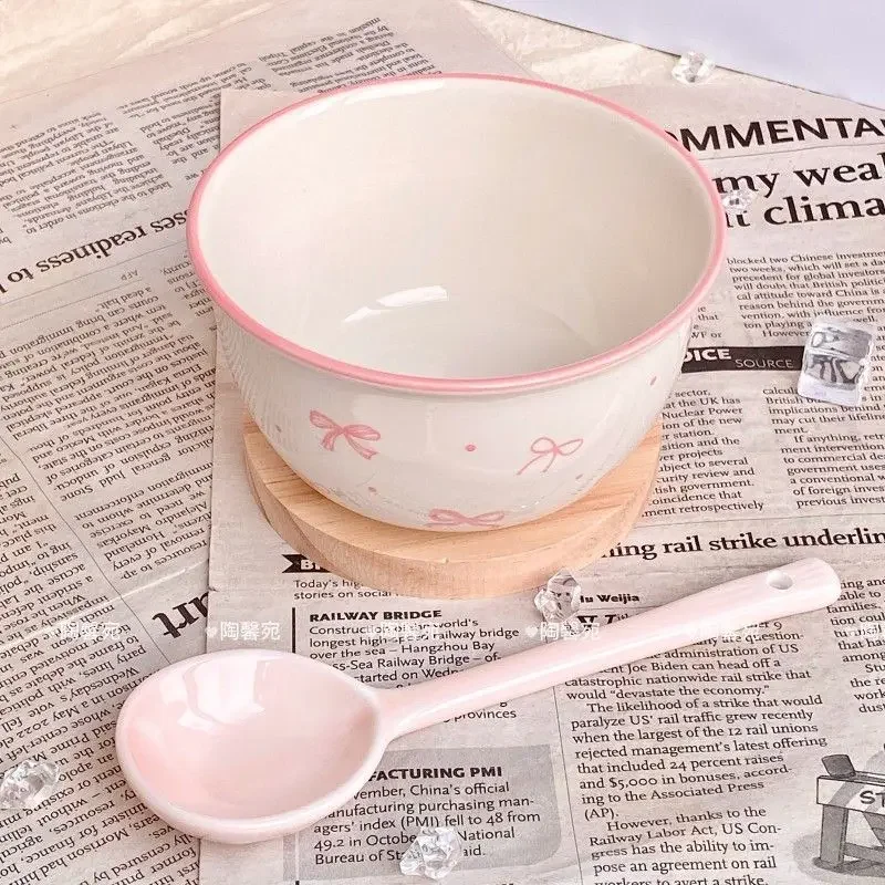 

Французская керамическая миска для риса с узлом-бабочкой