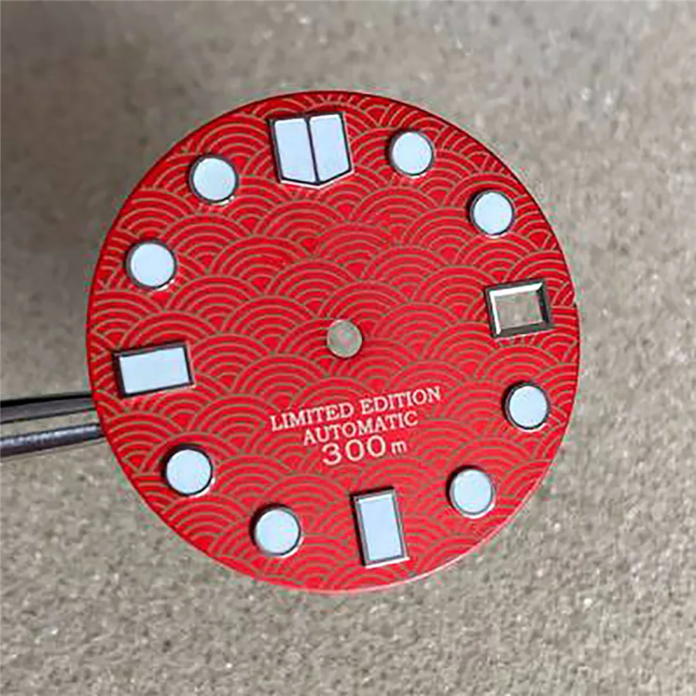 

Round Nails Style Dial 28.5mm Green Luminous Watch Dial for NH35/36/4R Movement Replacement Red Silver Nails Watch Accessories