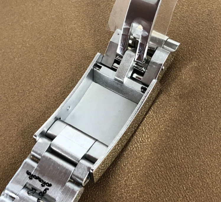 39 мм чехол для часов из нержавеющей стали с оправой AK и сапфировым стеклом