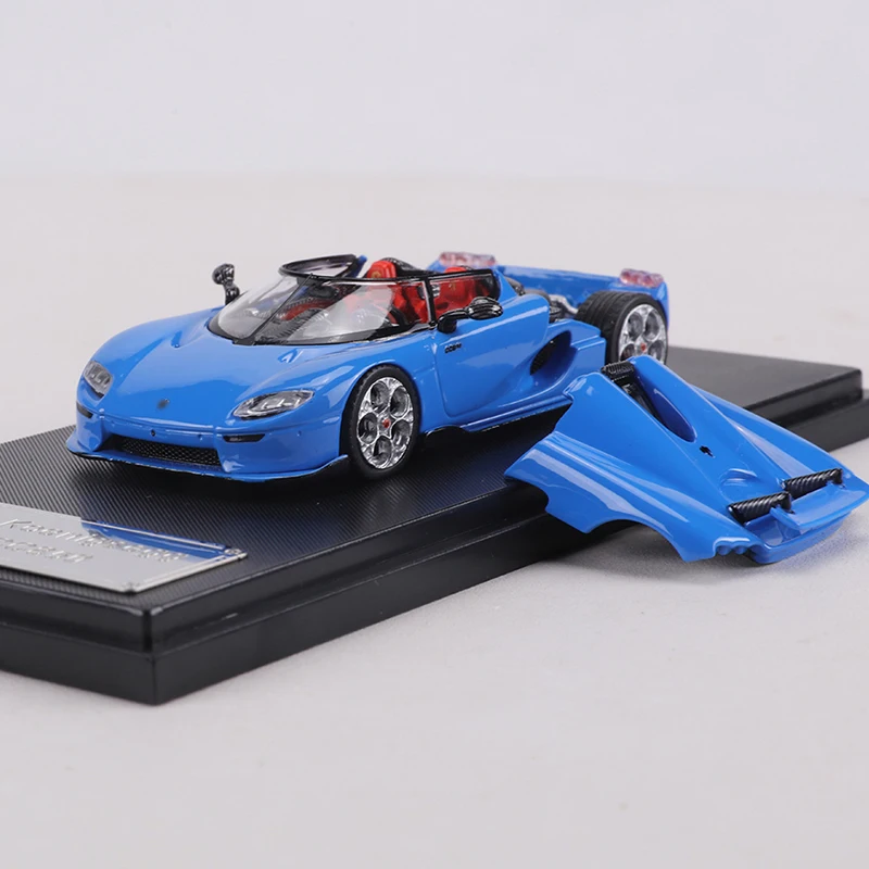 Фото Модель автомобиля RM MODEL 1:64 CC850 из литого под давлением сплава. Капот двигателя можно открывать. №3