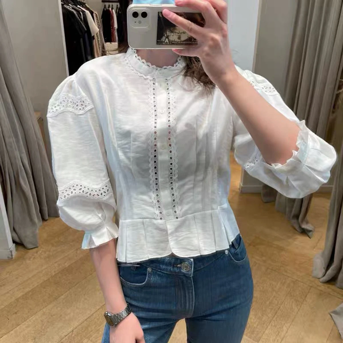 

Pirate Curiosity French Solid Color Women Short Shirt Lace Edge Stand Collar Chic Lantern Sleeve Blouses Hollow Out Elegant Tops