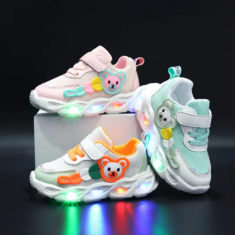 Cartoon LED Lighted Lovely Bear Children Casual Shoes Glowing High Quality Kids Sneakers Classic Girls Boys Shoes Toddlers