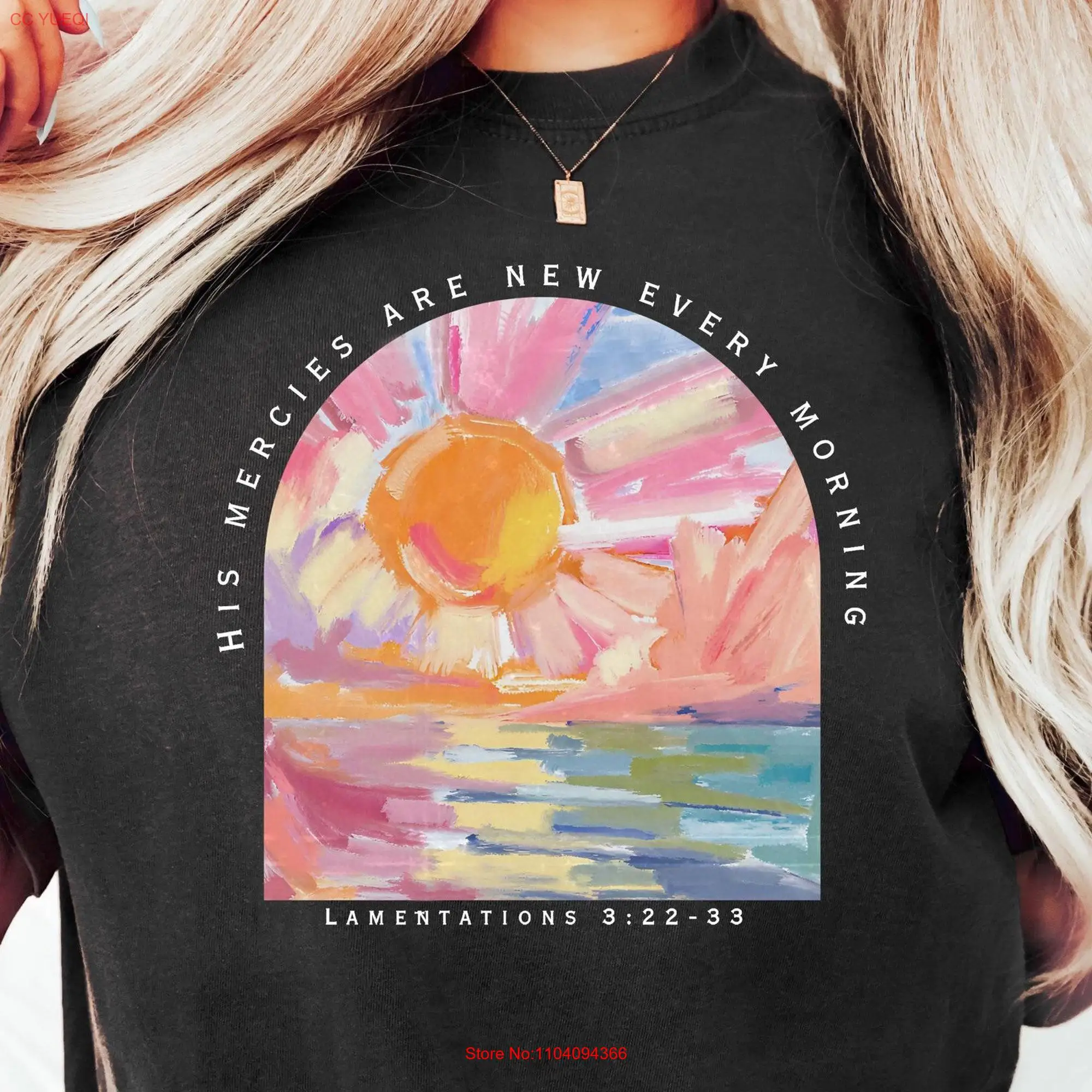 Это новая футболка с надписью на тему христианских иисусов любви Библии длинными