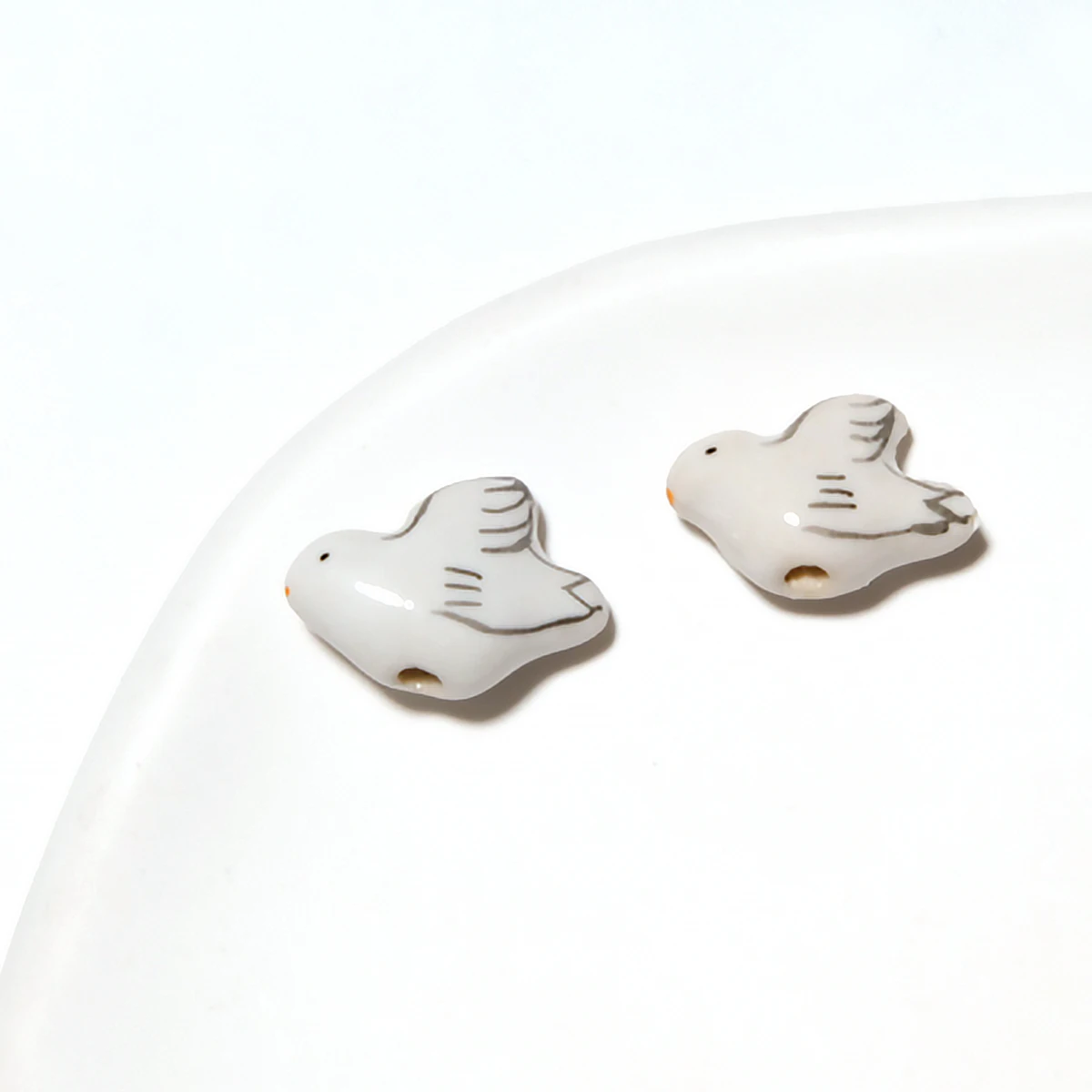 18x12mm Hand Painted Animal Pigeon Ceramic Beads For Jewelry Making DIY Loose Spacer Porcelain Bead Bracelet Earring Necklace