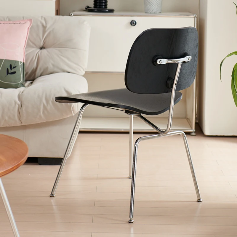 Обеденный стул в скандинавском стиле современный минималистичный деревянный