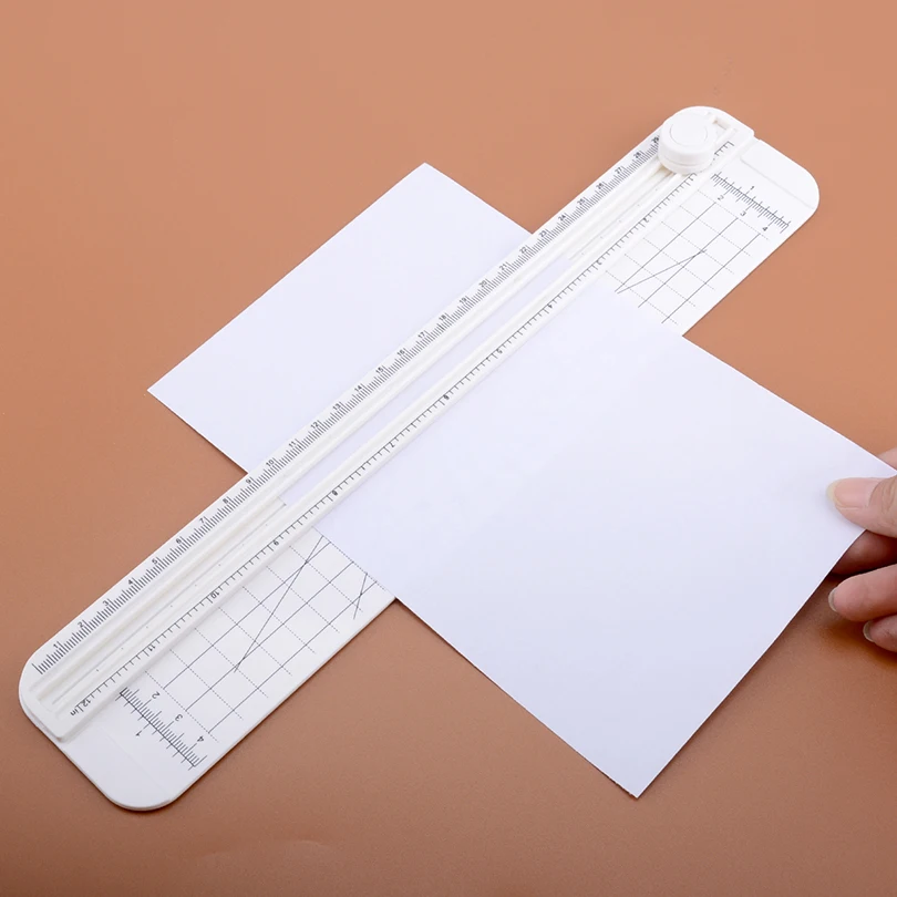 Нож для резки бумаги формата A4 канцелярский нож сделай сам офисное фото