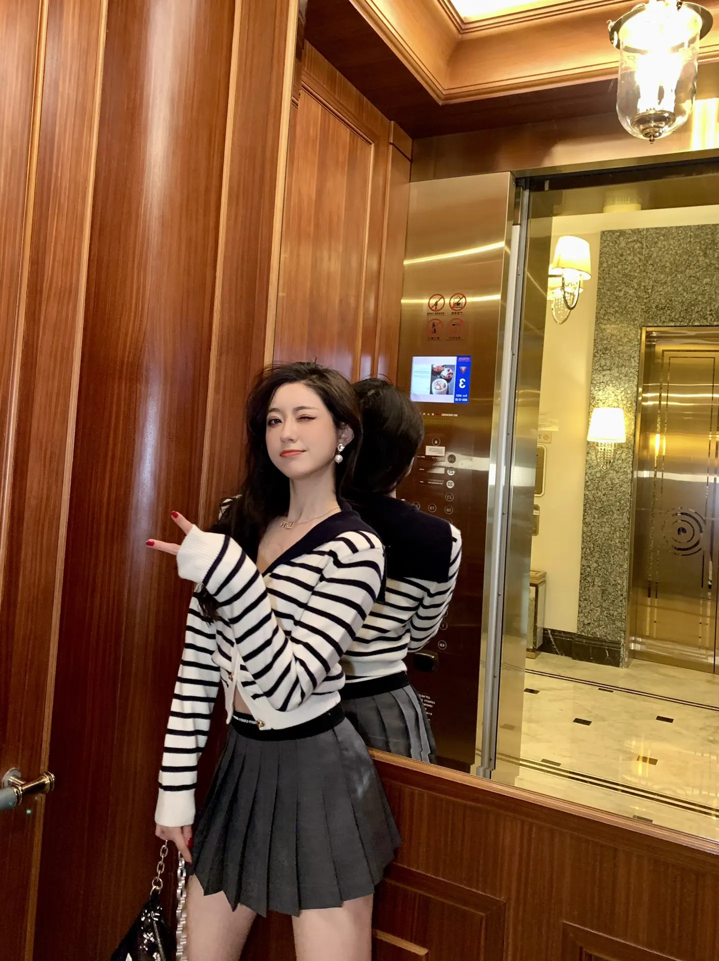 Осенний вязаный свитер Miu женский свободный теплый кардиган в стиле Харадзюку