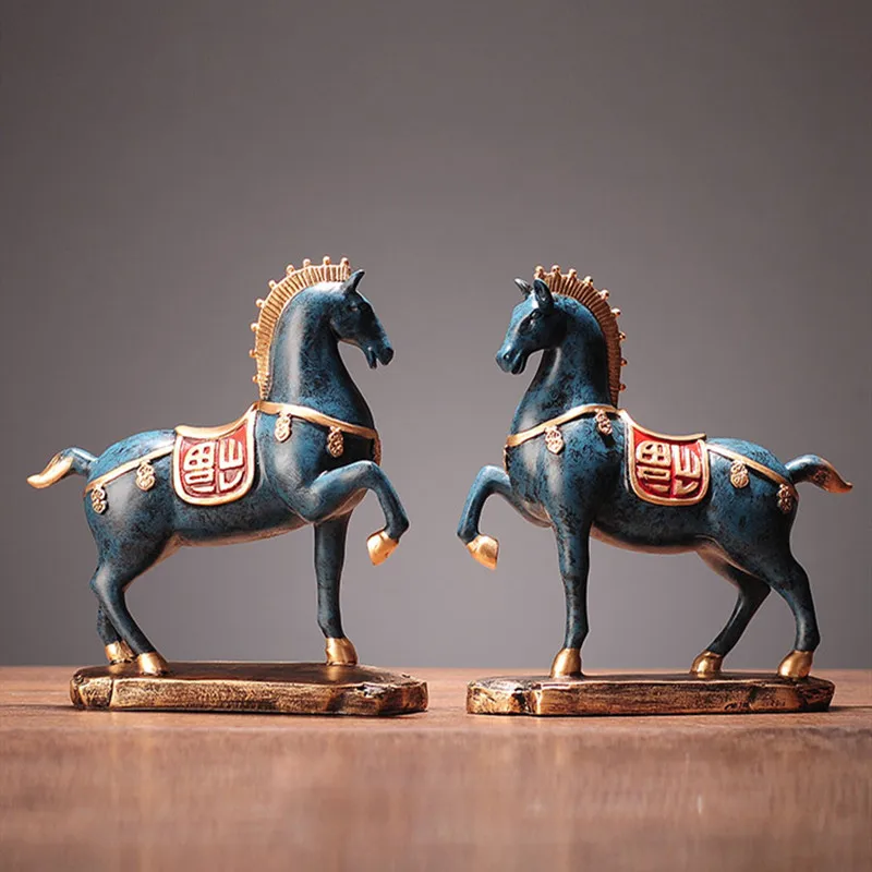 

Chinese Resin Horse Ornaments Home Living Room Porch Wine Cabinet Decorations Housewarming Gifts Office Decore Accessories