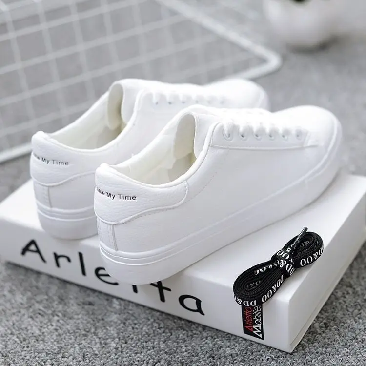 

HOT Women Sneakers 2021 Fashion Breathble Vulcanized Shoes Women Pu leather Platform Shoes Women Lace up Casual Shoes White