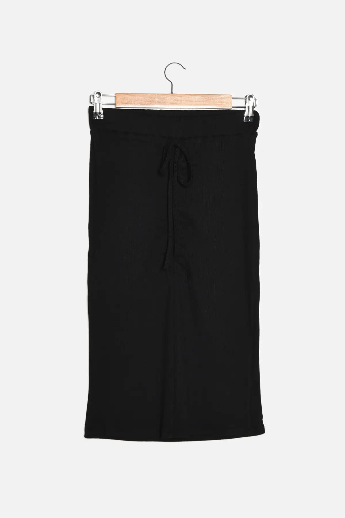 

Trendyol Shir Detailed Ribbed Knit Skirt TWOAW22ET0007