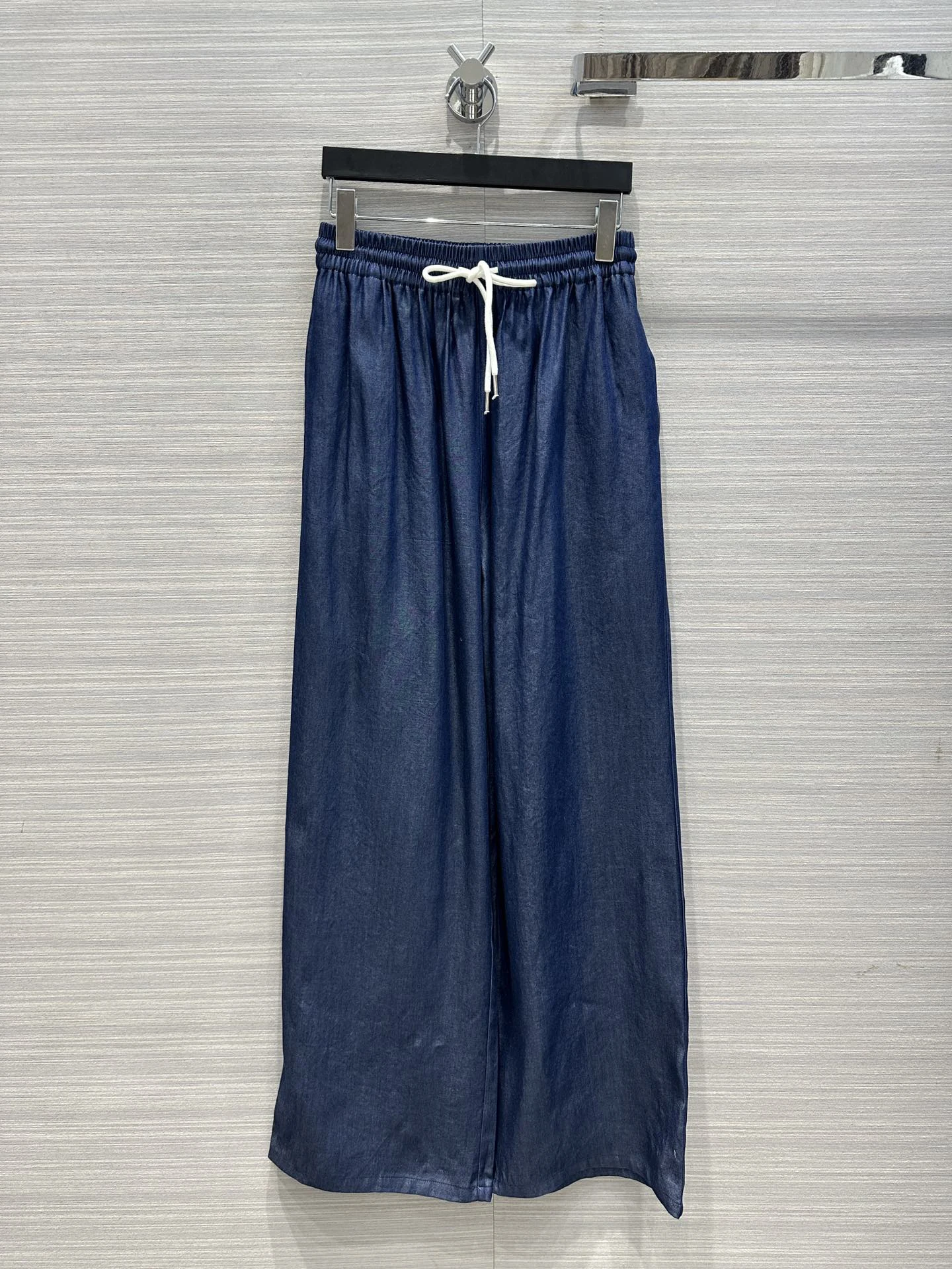 Elastic waist wide leg pants version of the upper body super thin everything does not pick up long legs artifact