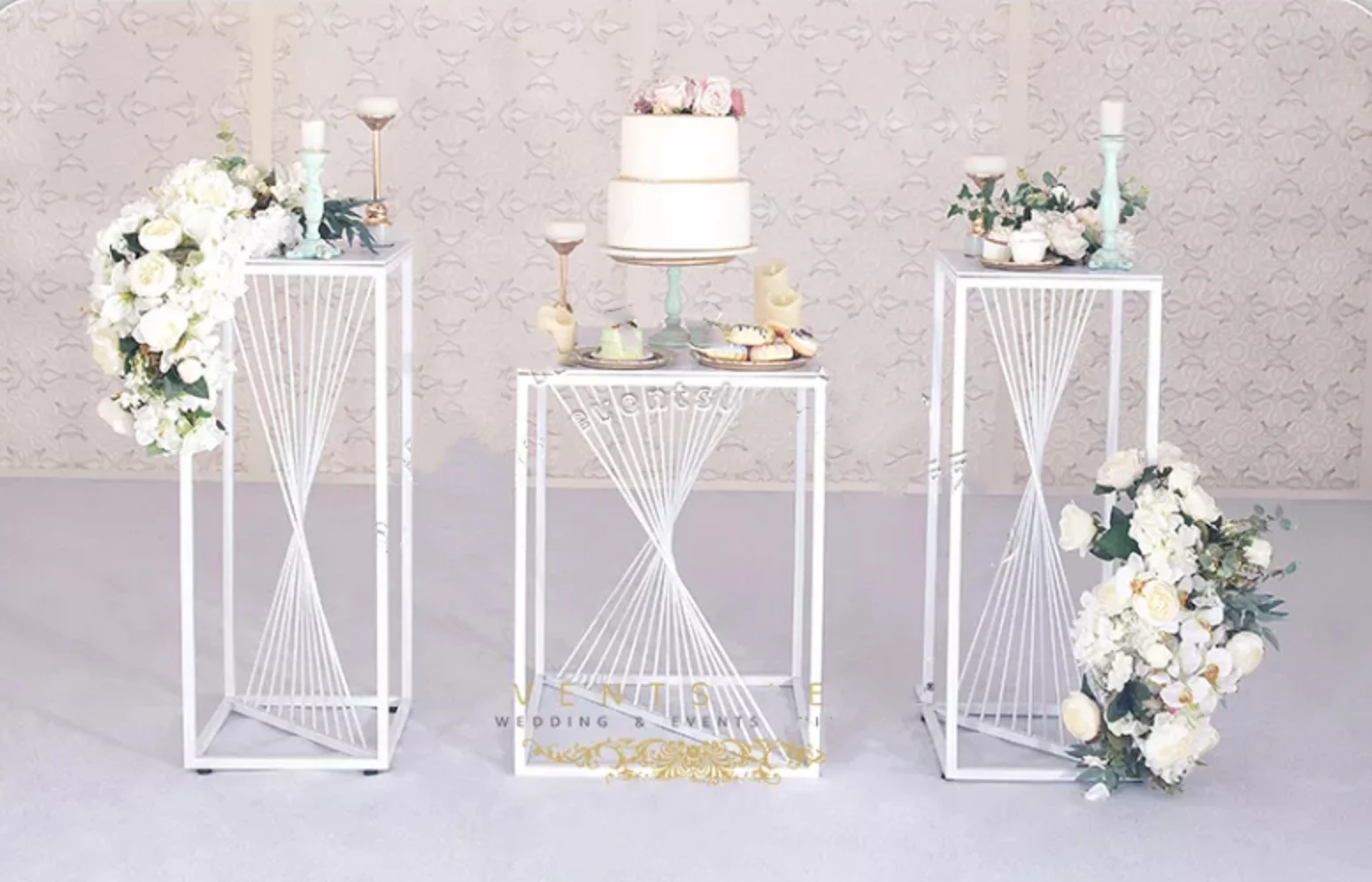 

3pcs Wedding Plinth Aisle Stand White Iron Flower Stand For Wedding Party