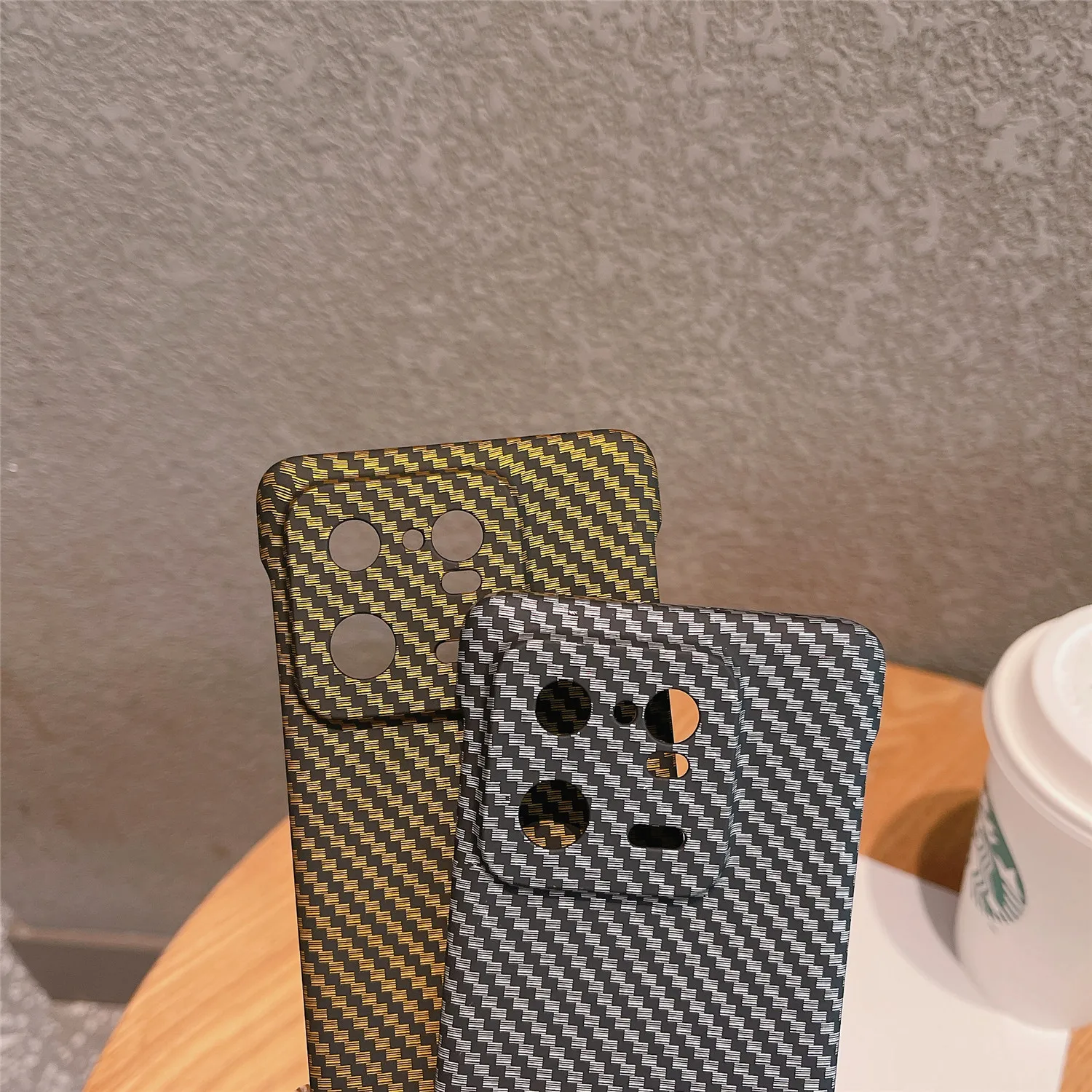 Frameless Case for Xiaomi 13 Pro 2211133C Luxury Carbon Fiber Armor Shockproof Comfortable Hard PC Phone Cover Xiaomi13Pro