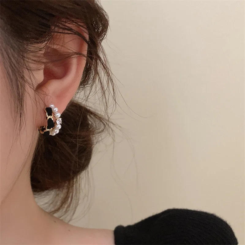 

2023 Double-Layer Rhinestone Pearl Earrings for Women Fashion Classic Flannelette Stud Earrings Korean Simple Party Jewelry Gift