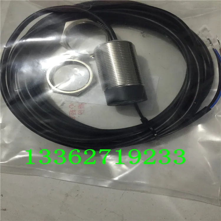 XS230BLNAL2C / XS230BLPAL2C Датчик приближения новое высокое качество